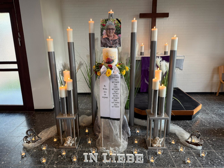 Urne Arrangement Urne Arrangement